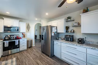 10233 E Spring Creek Road, Sun Lakes, AZ 85248 - Photo 17