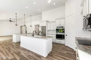 3977 W Silverdale Rd, San Tan Valley, AZ 85144 - Photo 13