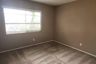 4330 W Royal Palm Rd, Glendale, AZ 85302 - Photo 9