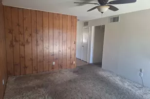 8123 N 41st Dr, Phoenix, AZ 85051 - Photo 3