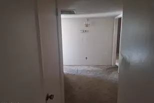 8123 N 41st Dr, Phoenix, AZ 85051 - Photo 45