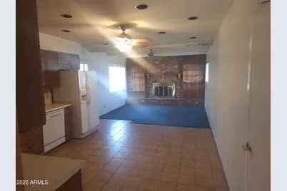 8123 N 41st Drive, Phoenix, AZ 85051 - Photo 13