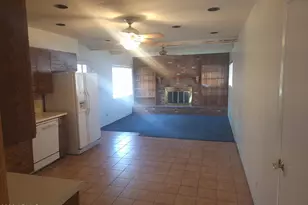 8123 N 41st Dr, Phoenix, AZ 85051 - Photo 13