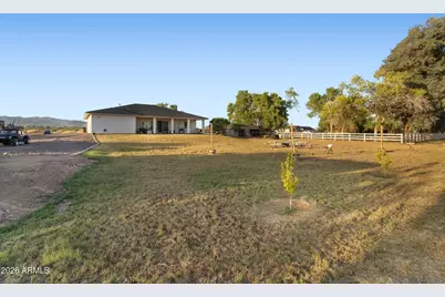 22531 W Harwell Road, Buckeye, AZ 85326 - Photo 31