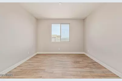 24335 W Duane Lane, Wittmann, AZ 85361 - Photo 21