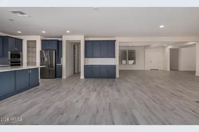 24415 W Baker Drive, Wittmann, AZ 85361 - Photo 17