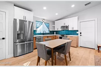 3842 E San Miguel Avenue, Paradise Valley, AZ 85253 - Photo 59