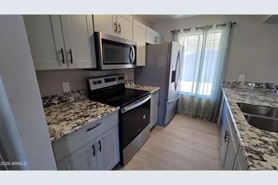3330 W Rose Garden Lane, Phoenix, AZ 85027 - Photo 15