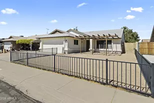 3330 W Rose Garden Ln, Phoenix, AZ 85027 - Photo 5