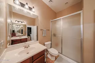 10465 E Knowles Ave, Mesa, AZ 85209 - Photo 13