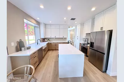 8966 E Captain Dreyfus Avenue, Scottsdale, AZ 85260 - Photo 15