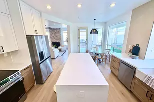 8966 E Captain Dreyfus Ave, Scottsdale, AZ 85260 - Photo 19