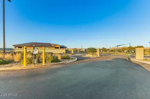 17016 W Royal Palm Rd, Waddell, AZ 85355 - Photo 21