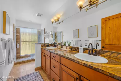 8611 E Jenan Drive, Scottsdale, AZ 85260 - Photo 35