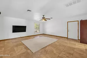 8611 E Jenan Dr, Scottsdale, AZ 85260 - Photo 45