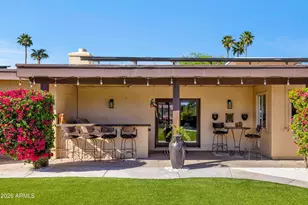 8611 E Jenan Dr, Scottsdale, AZ 85260 - Photo 13