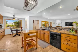 8611 E Jenan Dr, Scottsdale, AZ 85260 - Photo 27