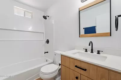 10429 N 11th Avenue, Phoenix, AZ 85021 - Photo 33