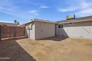 10429 N 11th Ave, Phoenix, AZ 85021 - Photo 5