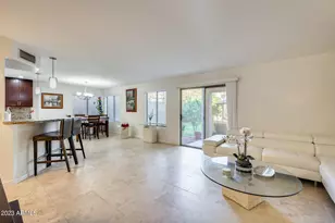 2022 E Wahalla Ln, Phoenix, AZ 85024 - Photo 9