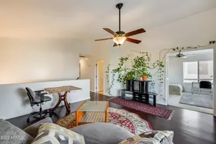 2022 E Wahalla Ln, Phoenix, AZ 85024 - Photo 17