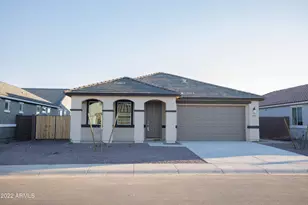 8437 W Medlock Dr, Glendale, AZ 85305 - Photo 1