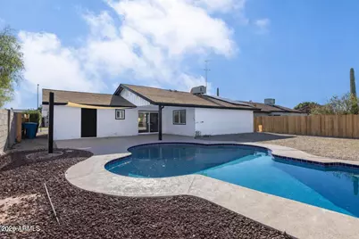 2936 W Michelle Drive, Phoenix, AZ 85053 - Photo 27