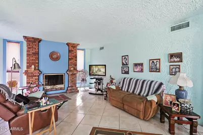 4702 E Alta Vista Road, Phoenix, AZ 85042 - Photo 5