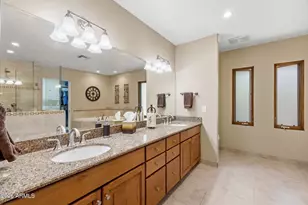 10424 N 82nd St, Scottsdale, AZ 85258 - Photo 17