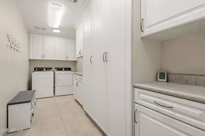 10424 N 82nd Street, Scottsdale, AZ 85258 - Photo 19