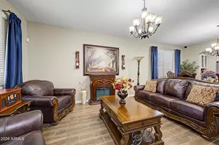 9350 W Medlock Dr, Glendale, AZ 85305 - Photo 13