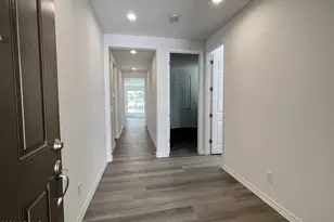 7639 West Riverside Avenue, Phoenix, AZ 85043 - Photo 5