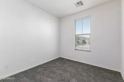 7639 W Riverside Avenue, Phoenix, AZ 85043 - Photo 33