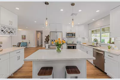 5225 E Hearn Road, Scottsdale, AZ 85254 - Photo 9