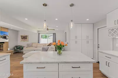 5225 E Hearn Road, Scottsdale, AZ 85254 - Photo 15