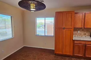 224 S Cactus St, Coolidge, AZ 85128 - Photo 5