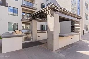 7300 E Earll Dr, Scottsdale, AZ 85251 - Photo 35