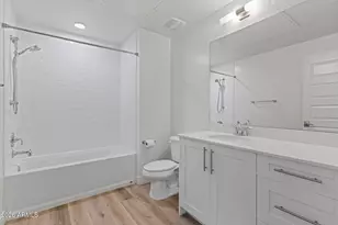 7300 E Earll Dr, Scottsdale, AZ 85251 - Photo 27