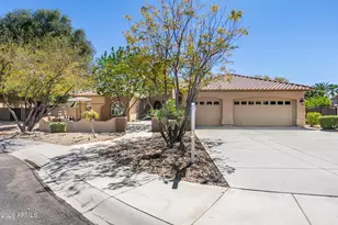 11627 E Regal Ct, Chandler, AZ 85249 - Photo 7
