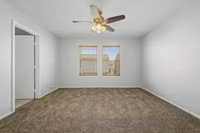 7042 W Mercer Lane, Peoria, AZ 85345 - Photo 11