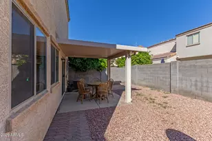 7042 W Mercer Ln, Peoria, AZ 85345 - Photo 9