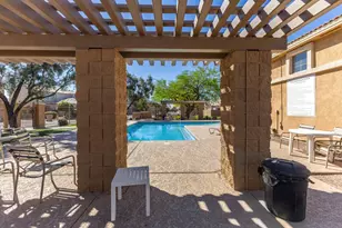 7042 W Mercer Ln, Peoria, AZ 85345 - Photo 27