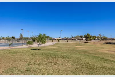 7042 W Mercer Lane, Peoria, AZ 85345 - Photo 31