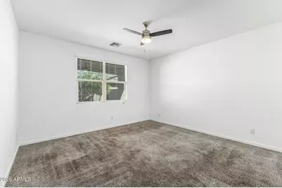 11046 W Levi Drive, Tolleson, AZ 85353 - Photo 15