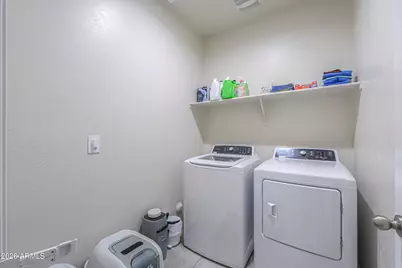 36123 W San Alvarez Avenue, Maricopa, AZ 85138 - Photo 35