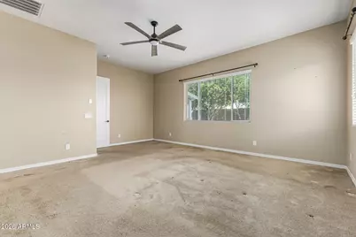 18136 W Devonshire Avenue, Goodyear, AZ 85395 - Photo 17