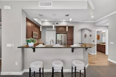 7601 E Indian Bend Road #2055, Scottsdale, AZ 85250 - Photo 9