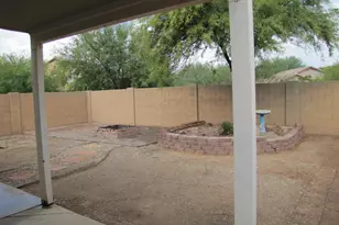 4740 E Silverbell Rd, San Tan Valley, AZ 85143 - Photo 17