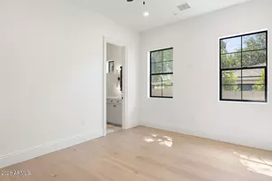 3913 E Campbell Ave, Phoenix, AZ 85018 - Photo 21