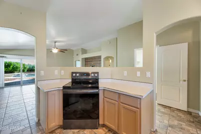 18431 N 5th Avenue, Phoenix, AZ 85023 - Photo 9